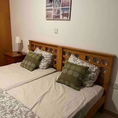 Johnny's Place * Пафос
